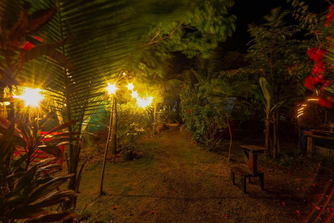 The Spot Albergue Esterillos Exterior foto
